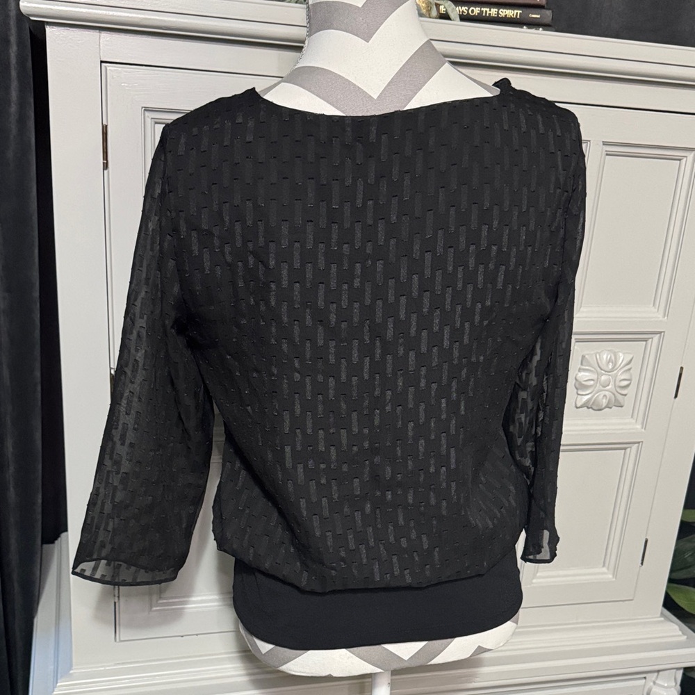 Ann Taylor Elegant Black Women's Top Size Small - Picture 7 of 10